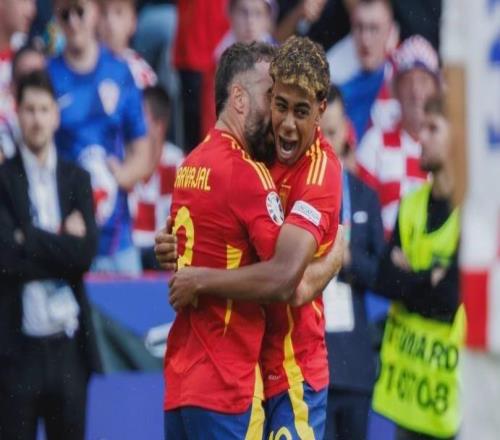 科贝电台：几名西班牙国家队核心成员将和亚马尔展开对话