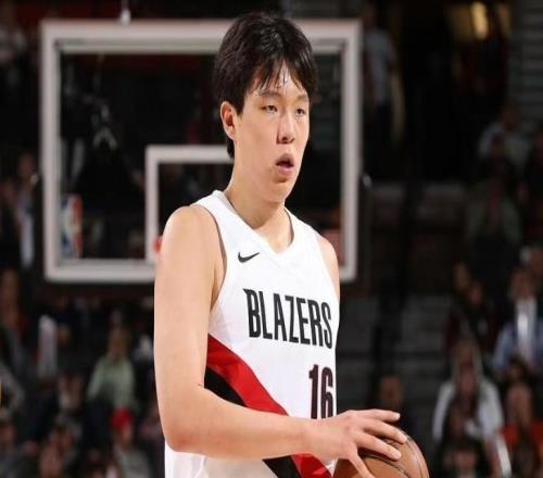 媒体人谈杨瀚森NBA得分超越孙悦:两人的处境可完全不一样