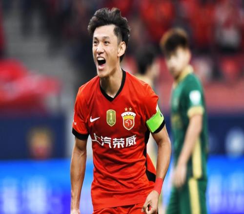 中超争冠格局大变：只剩两队争冠，卫冕冠军掌控夺冠主动权