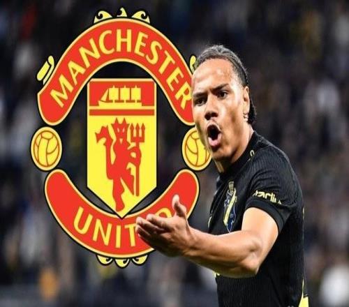 曼晚：曼联并未追求16岁前锋菲林，这些传闻更多是经纪人抬价