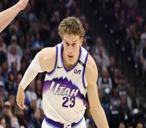 独木难支！马尔卡宁再轰33分，赛季场均砍下33.8分