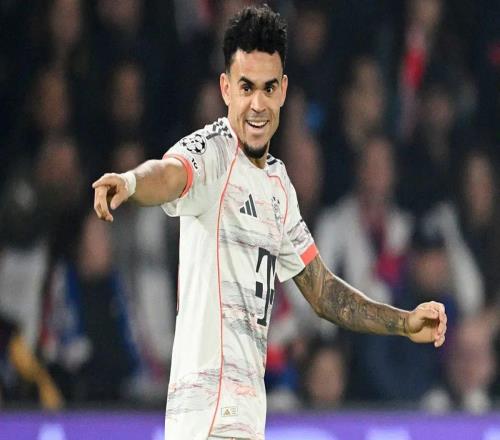 12！巴黎损兵折将，欧冠冠军倒地，7500万先生抢戏，拜仁16连胜