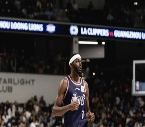 官方欢迎JustinHoliday加入广州龙狮！