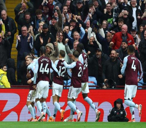 30横扫！瓜迪奥拉狂欢庆祝，利物浦耻辱溃败，多库一战封神