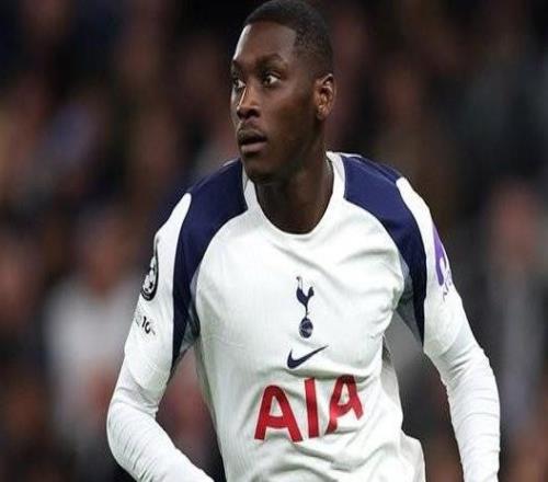 记者：穆阿尼将伤缺68周，若接受手术则需缺阵数月