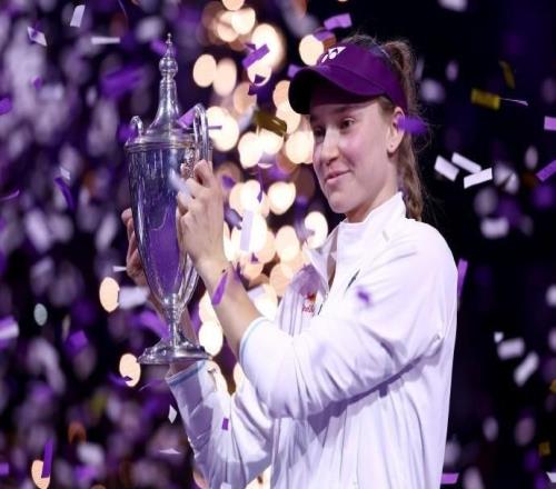 首夺WTA总决赛冠军，哈萨克斯坦总统授予莱巴金娜三级巴雷斯勋章