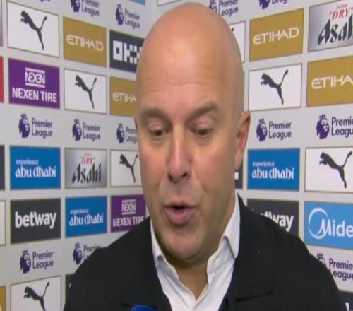 范戴克的进球被取消斯洛特：我觉得这是个明显的错误判罚