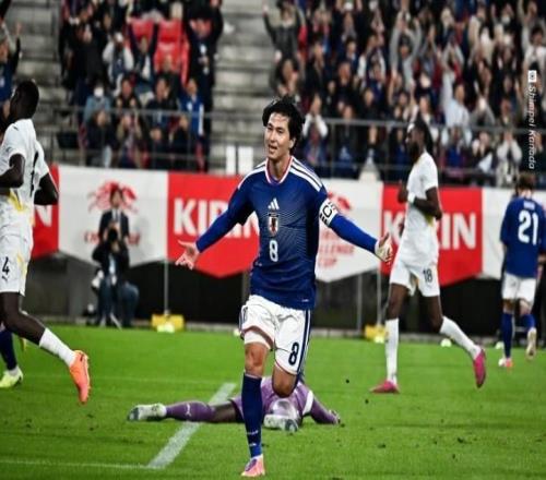 南野拓实：佐野海舟的传球很棒我们本场战术重点就是抢开局