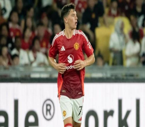 卡斯利谈曼联小将莱西：很有天赋，过去的伤病阻碍了他成长