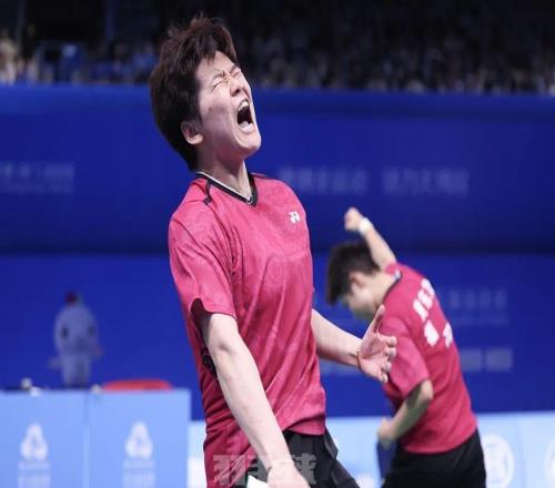 全运会温暖合影，美好回忆：黄东萍和她的战友们