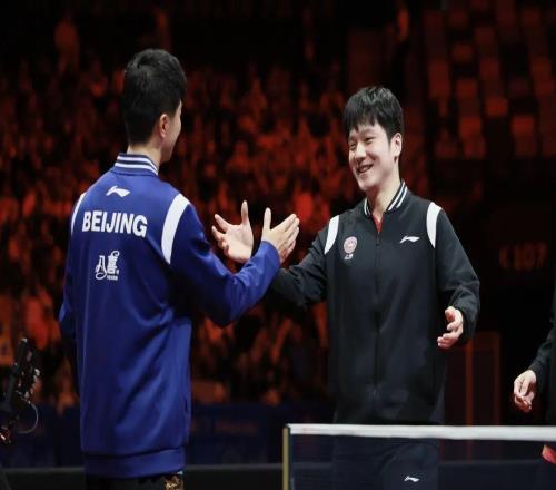 上海队斩获男子重剑团体金牌乒乓球男团收获银牌