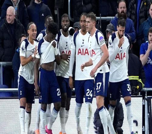 客战枪手能否延续热刺是本赛季英超唯一客场不败球队