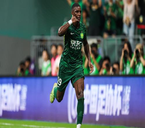 历年中超金靴：武磊34球傲视群雄，法比奥28球独享本赛季金靴