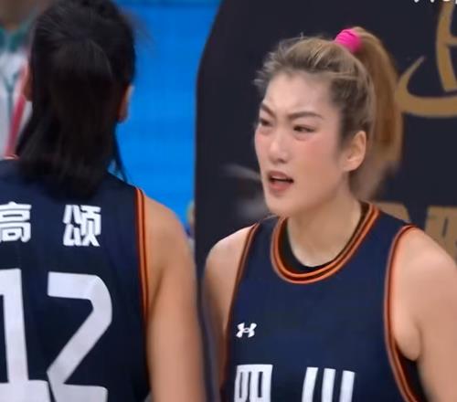 付政浩：四川女篮丢冠，有一些事超出比赛范畴，张远平感到寒心