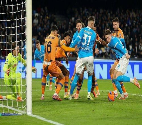 那不勒斯31亚特兰大暂回联赛榜首