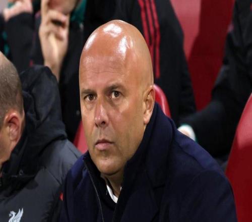 罗马诺：利物浦现在不考虑换帅，斯洛特能感受到俱乐部的支持