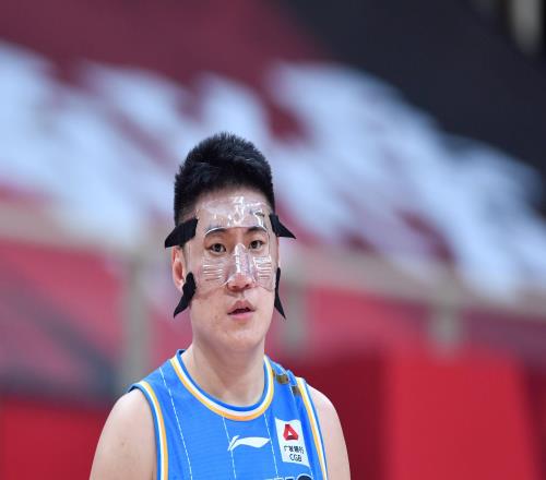 北京男篮五旧将现状：刘晓宇敲定下家，33岁前国手无人问津