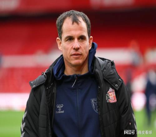 央视直播英超两场豪门，曼城后悔，剑指三分，两大黑马争欧冠区