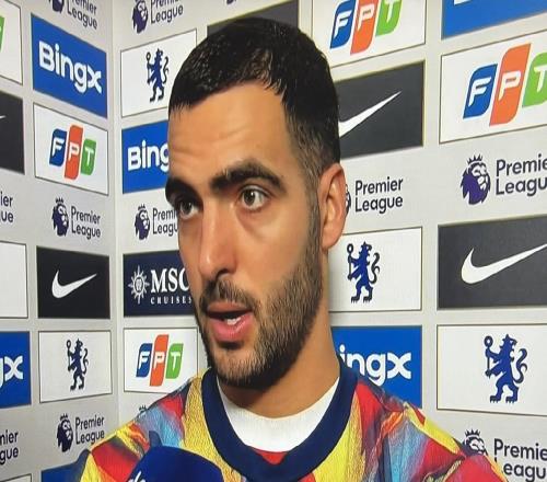 梅里诺：能带走一分已经不易我的脚踝被完全压过去但很幸运