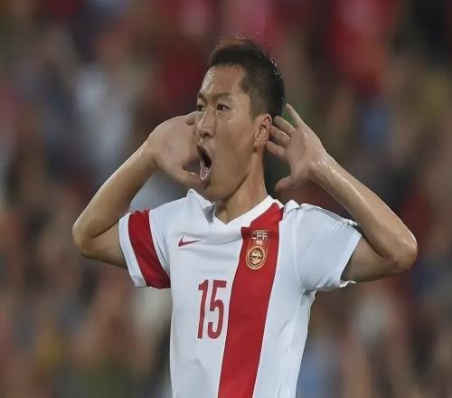 80后现役中超老将盘点！申花的定海神针，中国足球的守夜人吴曦