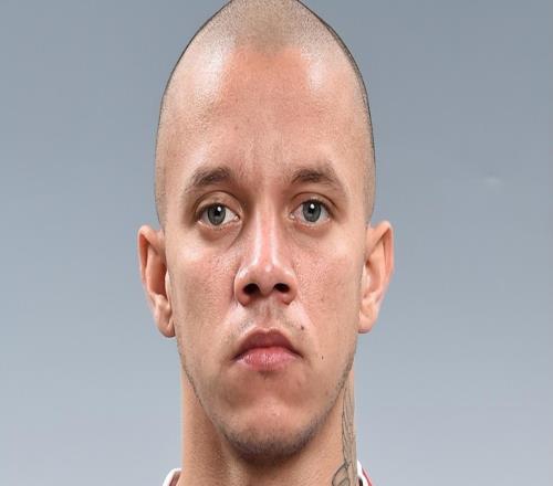 中超喜讯！日本联赛游来一条大鱼0转会不花一毛钱中超各队哄抢