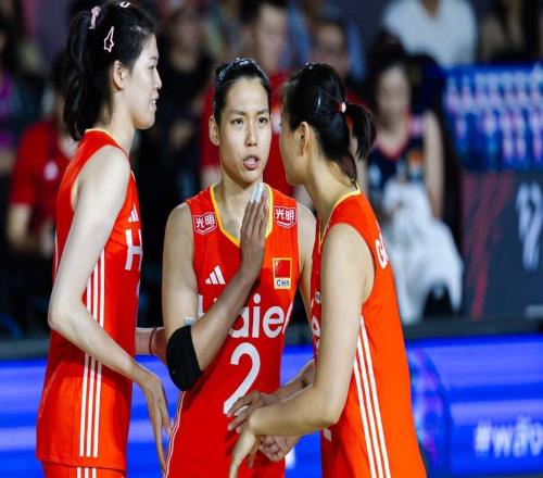 恭喜！中国女排五朵金花留洋：3大主攻意甲争锋，1米95王牌战土超