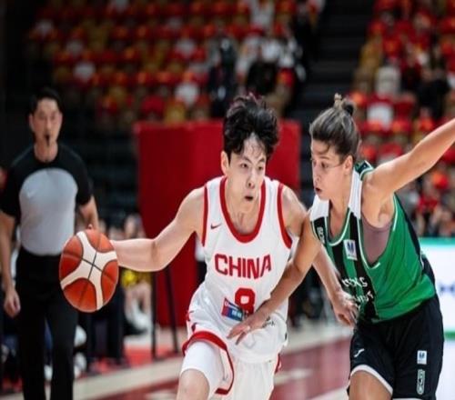 19投狂轰38分7助！女篮后卫线又杀出一王牌：宫鲁鸣这次看走眼了