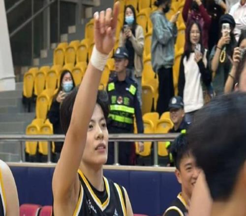 独得38分！广东后卫创生涯新高，带队力克上海女篮