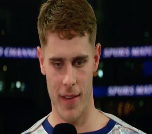 范德芬：我们最近在主场的状态不好，今天拿到三分真的很重要