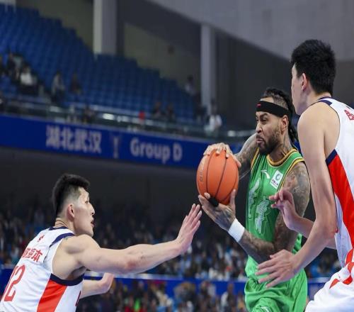 辽宁CBA杯出局原因找到，杨鸣点评一针见血，找不到核心