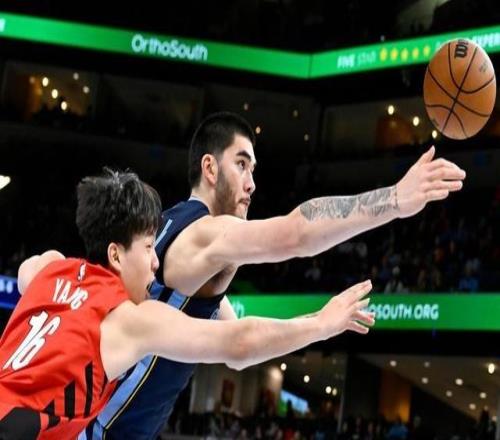 时隔14年中国球员再登NBA首发杨瀚森的故事才刚刚开始