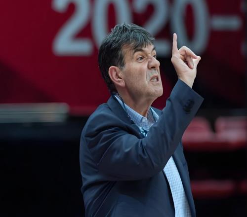 CBA新赛季第一个下课的主教练出炉