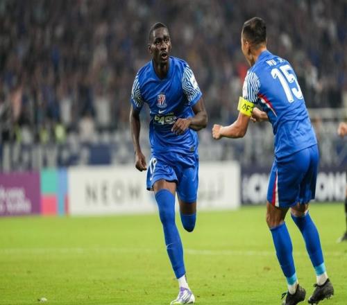 申花收官战首发出炉！斯卢茨基仅换1人，阿马杜先发，最强阵出击