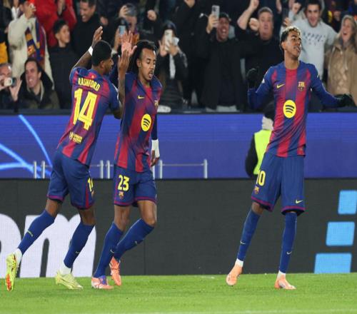 巴萨21逆转！孔德头球双响创造欧冠历史亚马尔+拉什福德送助攻