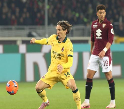 一场32让意甲榜首易主，阿莱格里神换人，让二追三奇迹逆袭