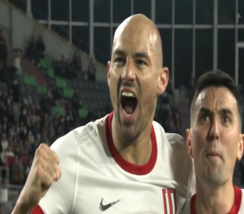 爆冷1战！成都蓉城客场扬威，亚冠关键战：争议少年，成中超英雄