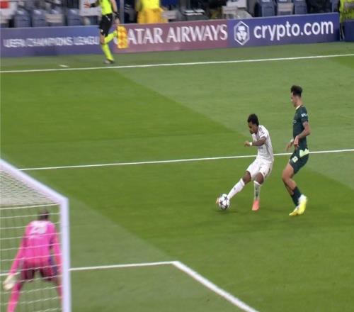 克星，罗德里戈欧冠对曼城打入5球，比对阵其他对手都要多