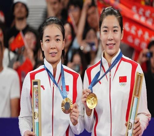 搭档退出国家队后，变成了对手的教练，她说：“她很适合！”