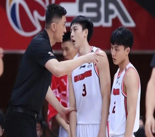 14日三场CBA大战，CCTV5+直播广东对阵同曦，上海浙江冲赛季首胜