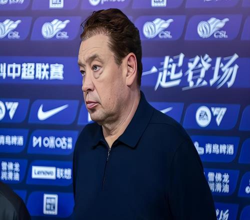 邓卓翔还没在三镇转正！国际足联就带来喜讯，已赋予球队引援资格