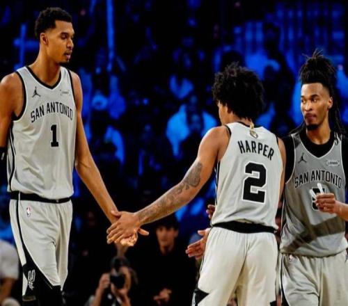 文班低迷情有可原，马刺榜眼很自信！勇士旧将成罪人，唐斯也摊牌