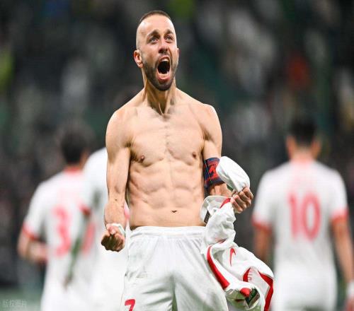 海牛队官宣两位功勋外援离队，未来或出手引进新大鱼，值得期待