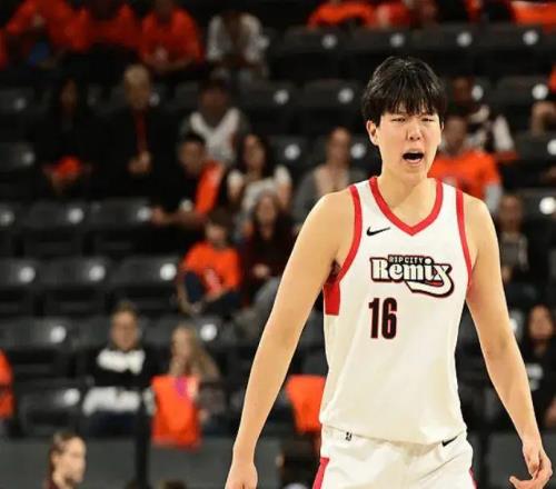 获出场良机，开拓者召回杨瀚森备战国王，最近两场32分待证明自己