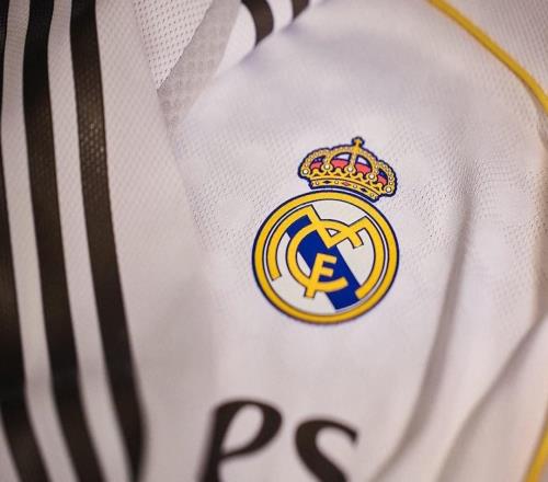 皇马2025年售出超过300万件球衣，为全球足球俱乐部第一