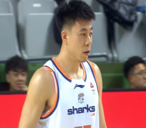 上海队输广厦7分！揪出3个“废材”，坑惨了球队