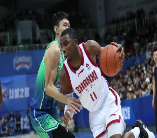 CBA一夜两大超级逆转！山西队15分大逆袭：广东宿敌惨遭掀翻