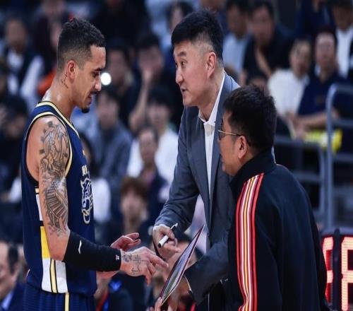 CBA积分榜最新排名出炉！广东挤掉辽篮杀回第2：广厦第4山西第5