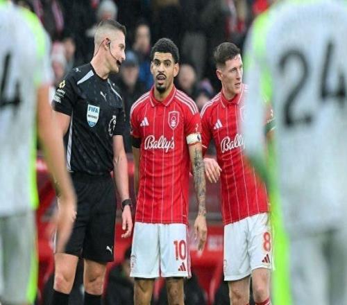 争议判罚助曼城险胜，诺丁汉森林主帅怒斥裁判“表现不及格”