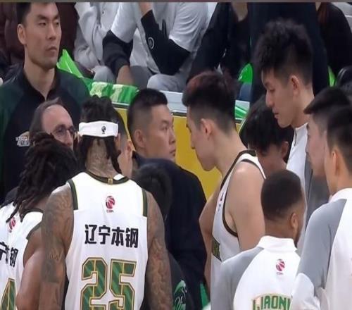 辽宁男篮遭3连败！莫兰德场均2.3分7.6板多项数据创造生涯新低