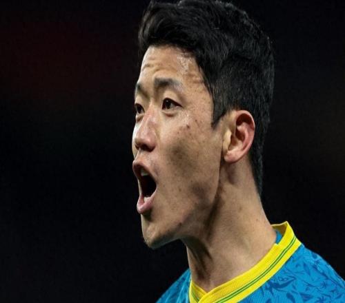 韩媒：黄喜灿冬窗或被狼队清洗，英超联赛中韩国球员将绝迹